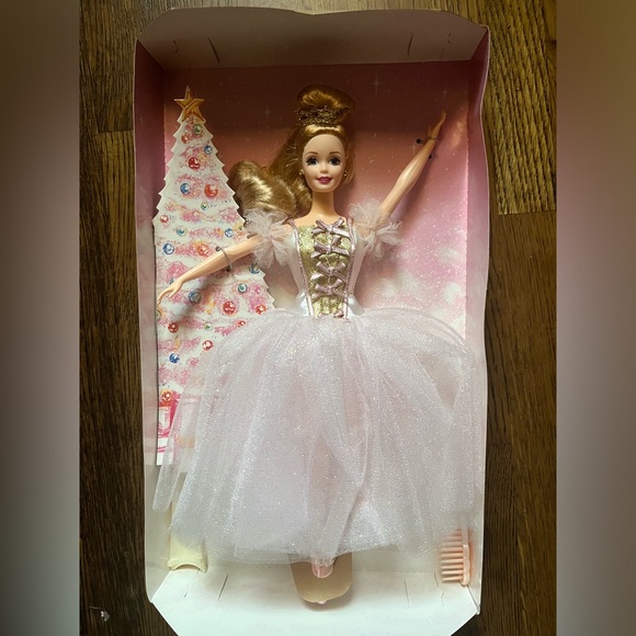 Barbie 1996 Sugar Plum Fairy The Nucracker Ballet NRFB Vintage - Picture 1 of 7